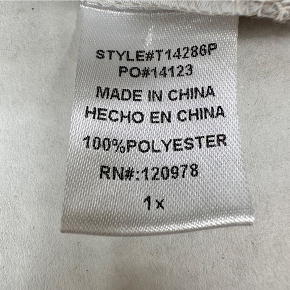 Entro Snake Print V neck Top - Picture 7 of 9